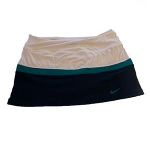 Nike Court Skirt drifit medium green white M shorts like new EUC